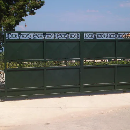 Apartahotel Anastasia Villas Kástro Tornéze